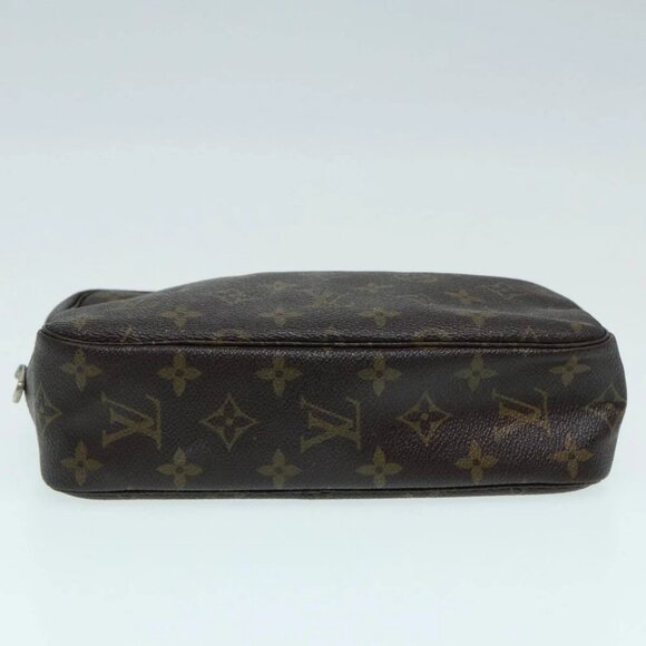 LOUIS VUITTON Monogram Trousse Toilette 23 Clutch Bag - Picture 6 of 14